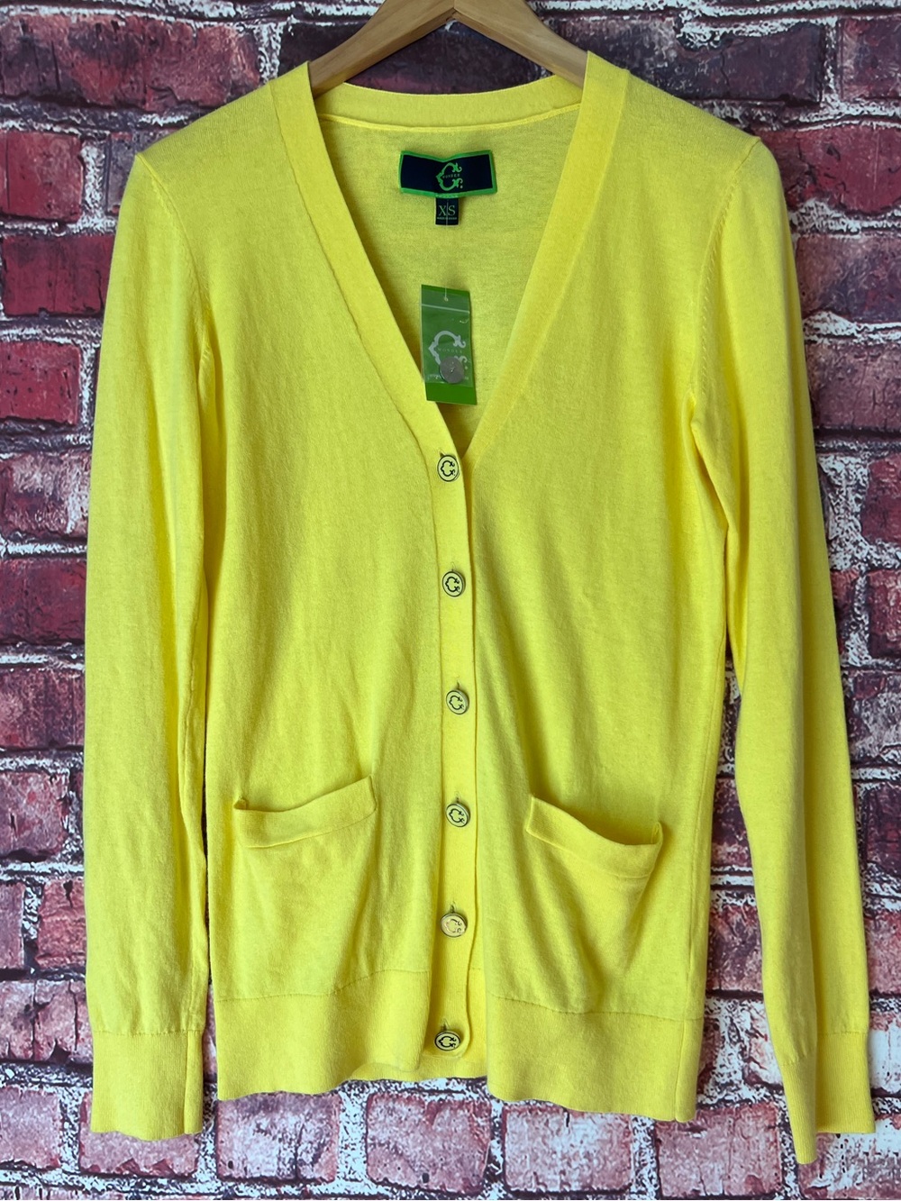 C. Wonder Buttercup Yellow L/S Classic V-Neck Cardigan Sweater NWT XS